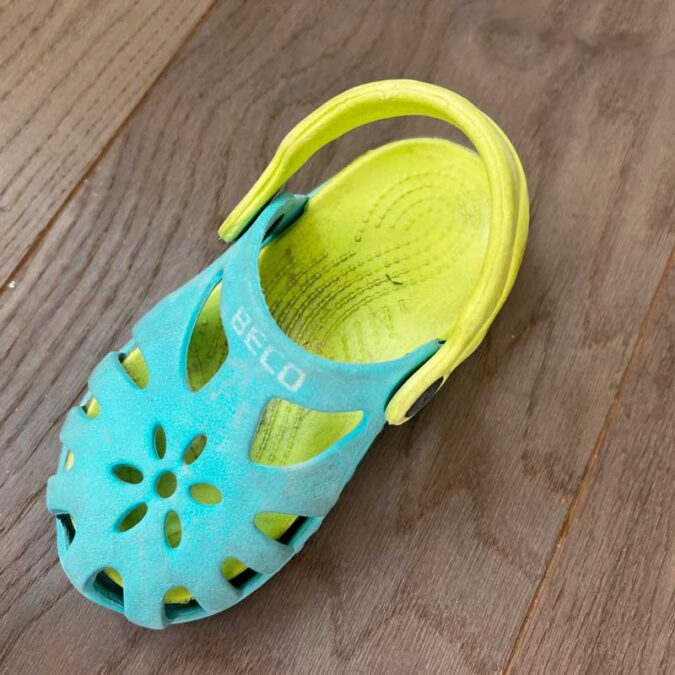 Die besten Badeschuhe für Kinder