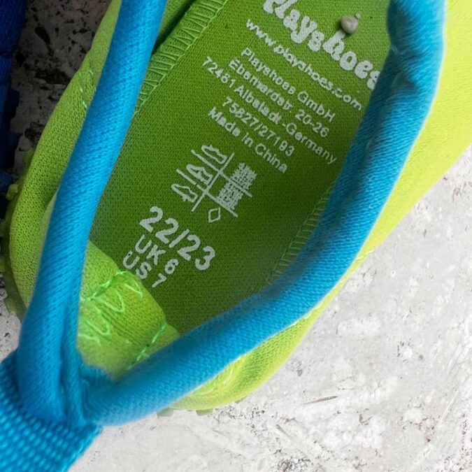 Die besten Badeschuhe für Kinder