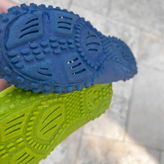 Die besten Badeschuhe für Kinder