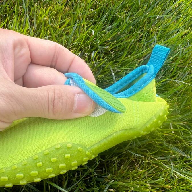 Die besten Badeschuhe für Kinder